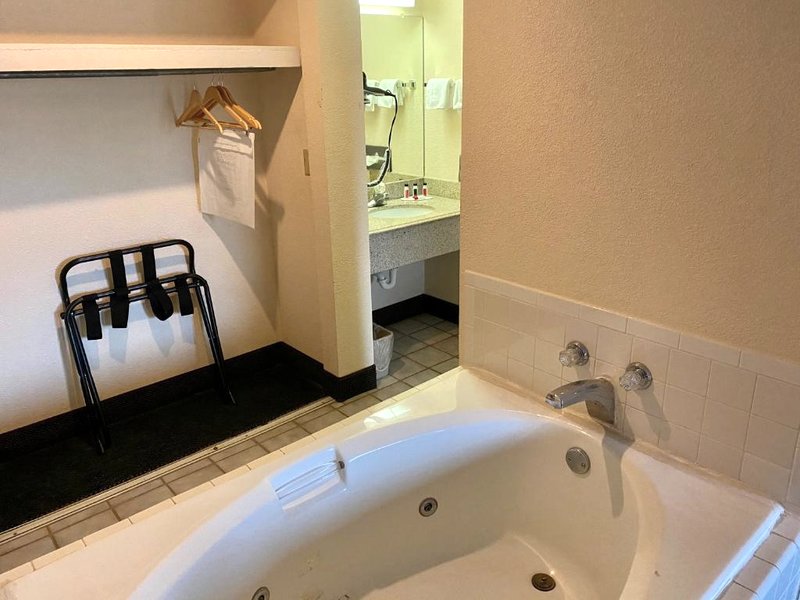 デイズ イン バイ ウィンダム モアヘッド (Days Inn by Wyndham Morehead)の写真