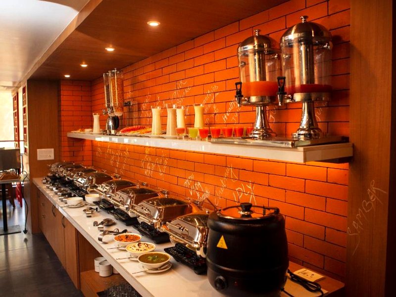 アビャガマホテル (Abhyagama Hotel)の写真