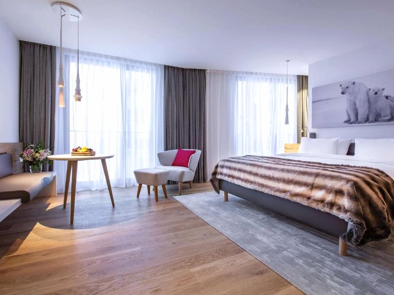 ラディソン ブル ホテル ロイセン アンダーマット (Radisson Blu Hotel Reussen, Andermatt)の写真