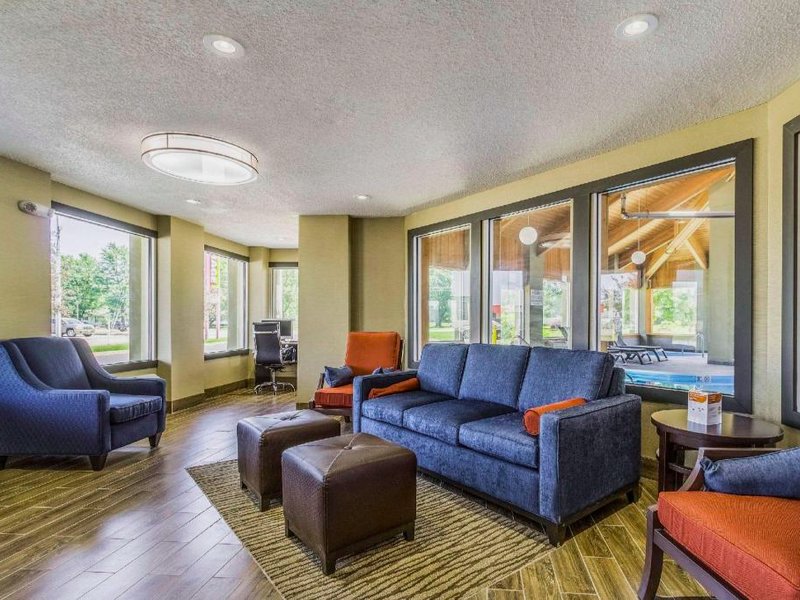 Comfort Inn Norwalk - Sanduskyの写真