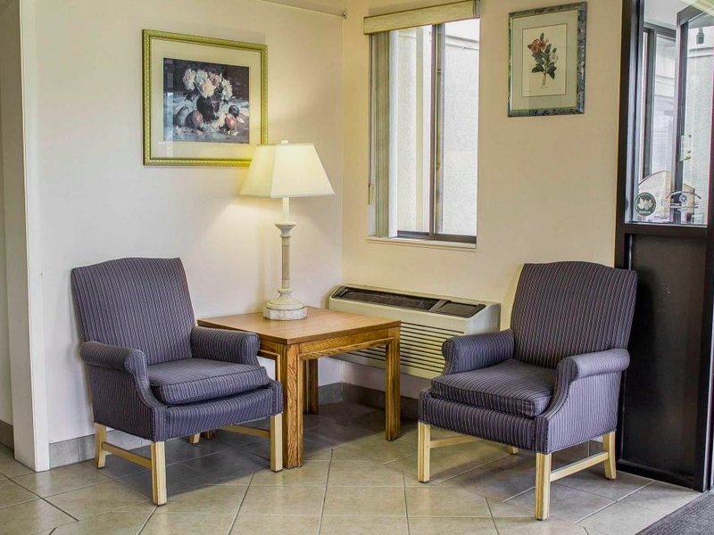 エコノ ロッジ  (Econo Lodge)の写真