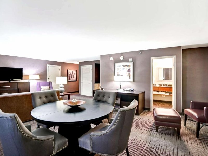 ダブルツリー ウィルミントン ダウンタウン リーガル ディストリクト ホテル (Doubletree Wilmington Downtown-Legal District Hotel)の写真
