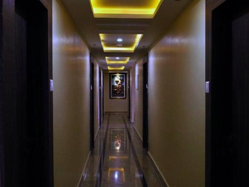 ホテル TVK リージェンシー (Hotel TVK Regency)の写真