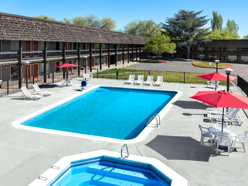 デイズ イン バイ ウィンダム クラマス フォールズ (Days Inn by Wyndham Klamath Falls)の写真