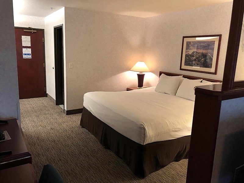 シャイロ イン スイーツ クラマス フォールズ (Shilo Inn Suites Klamath Falls)の写真