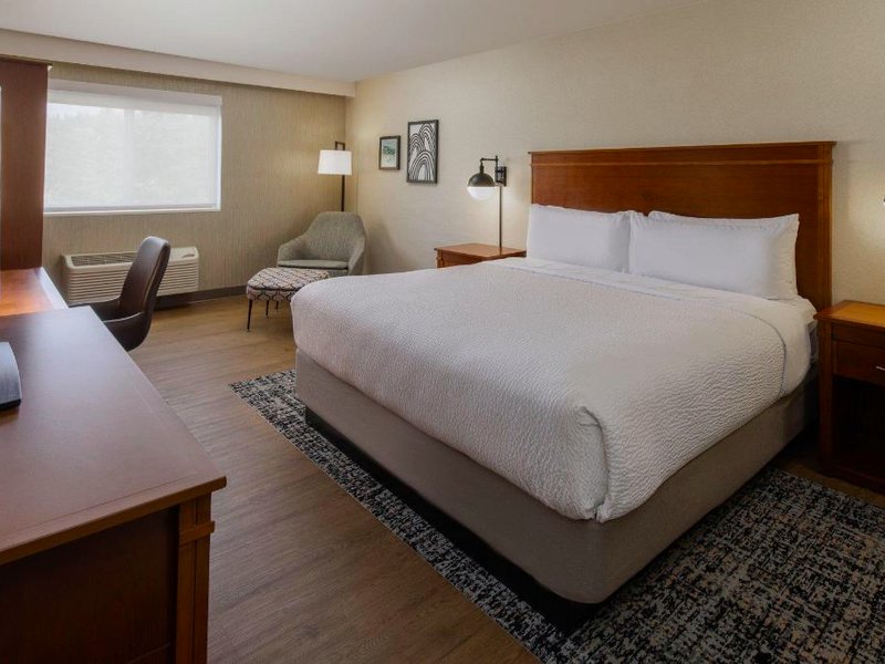 フォー ポインツ バイ シェラトン ベリンガム ホテル&カンファレンス センター (Four Points by Sheraton Bellingham Hotel & Conference Center)の写真