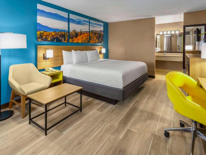 Days Inn by Wyndham Shelbyの写真