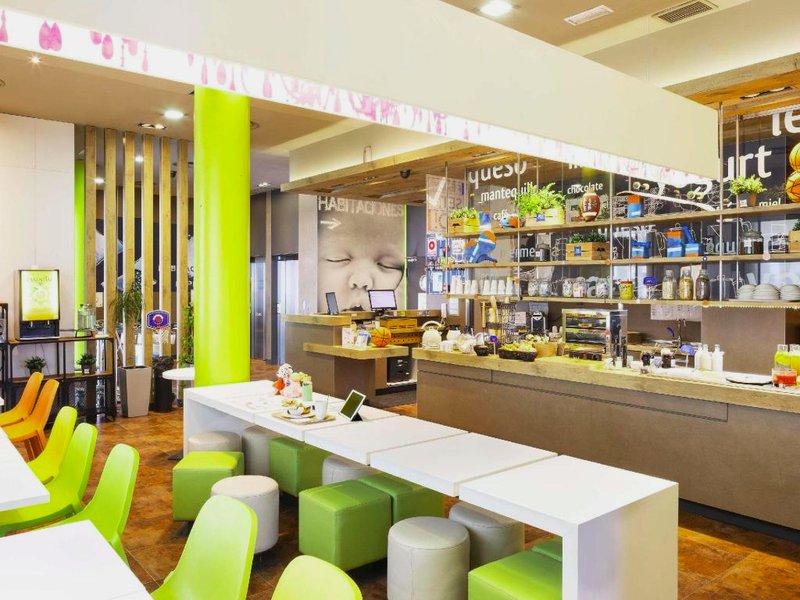 ibis budget Sevilla Aeropuertoの写真