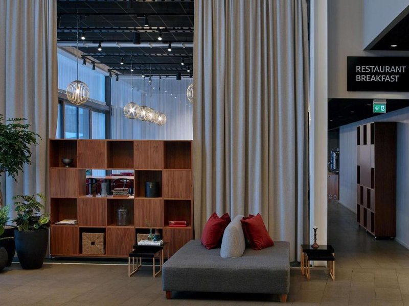 ファースト ホテル アーランダ エアポート (First Hotel Arlanda Airport)の写真