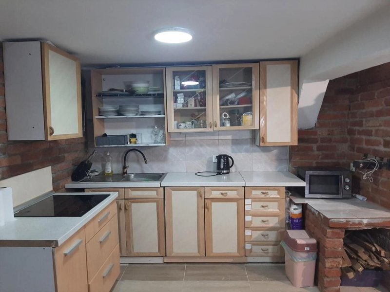 Nova Kuća na idiličnoj lokaciji sa mogućnosti korištenja pečenjare (Nova Kuca na idilicnoj lokaciji sa mogucnosti koristenja pecenjare nije namijenjena malodobnoj djeci)の写真