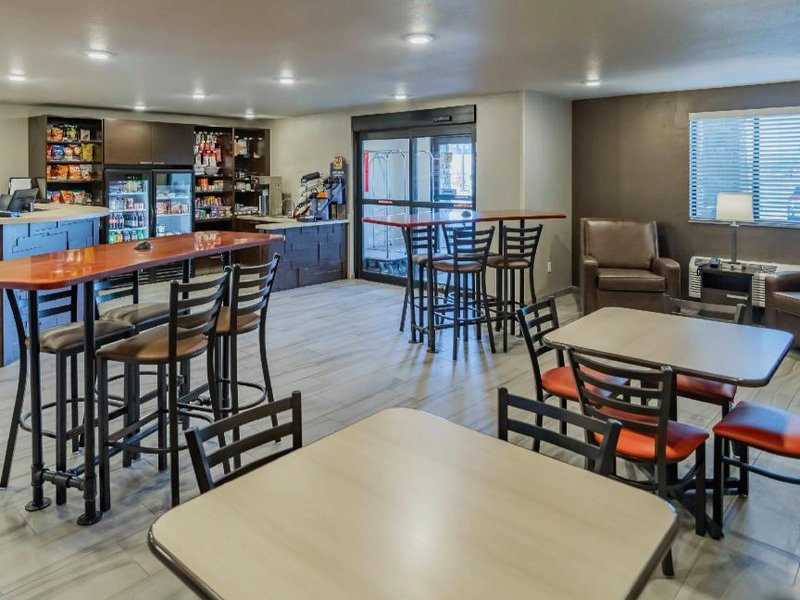 My Place Hotel-East Moline/Quad Cities, ILの写真