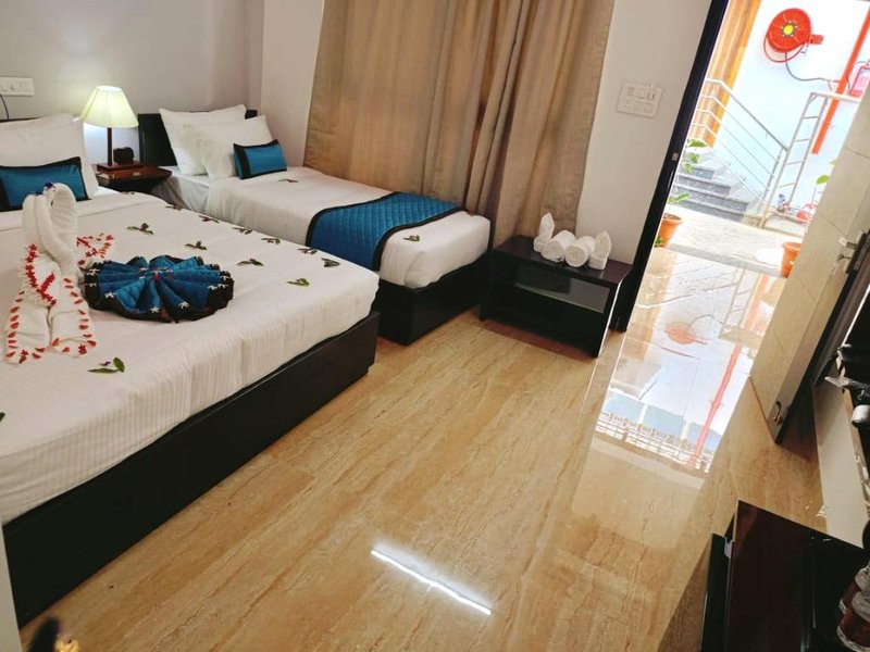 Binary Exotica Luxury Hotels & Resortsの写真