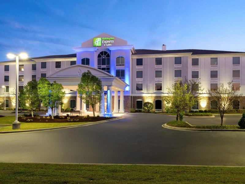 Holiday Inn Express & Suites Aiken By IHGの写真