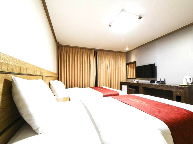 Jeongseon Ace Family Hotelの写真