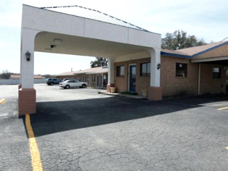 アメリカズ ベスト バリュー イン コマンチ (Americas Best Value Inn Comanche)の写真