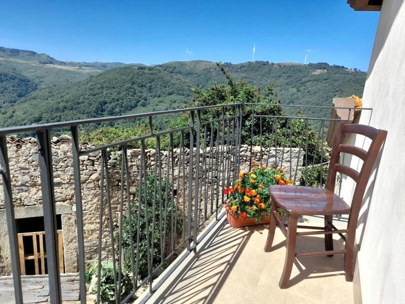 Albergo Diffuso Montalbano Borgo Antico - La Casetta del Ventoの写真