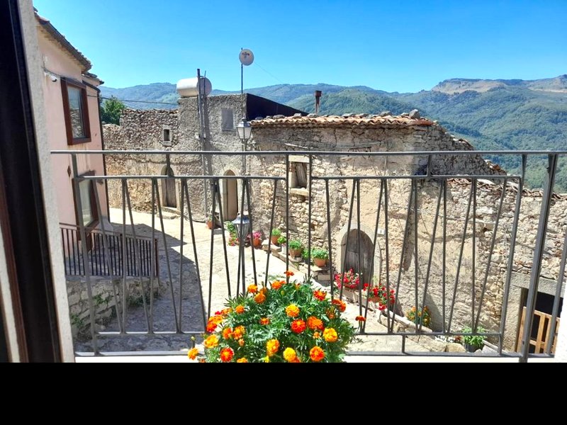 Albergo Diffuso Montalbano Borgo Antico - La Casetta del Ventoの写真