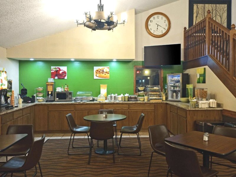 クオリティ イン アッチソン (Quality Inn Atchison)の写真