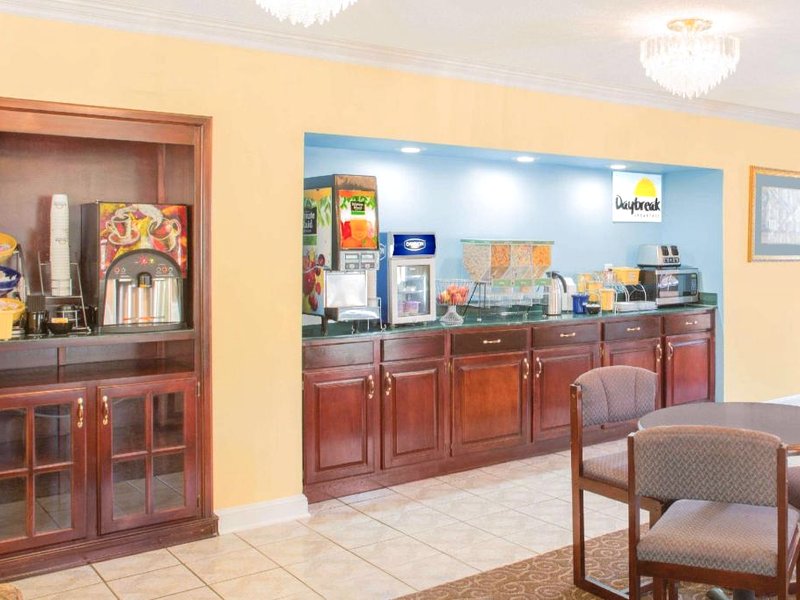 デイズ イン バイ ウィンダム アンダルージア (Days Inn by Wyndham Andalusia)の写真