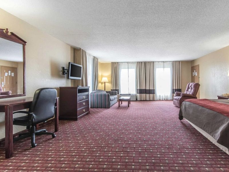 クオリティ イン (Quality Inn)の写真
