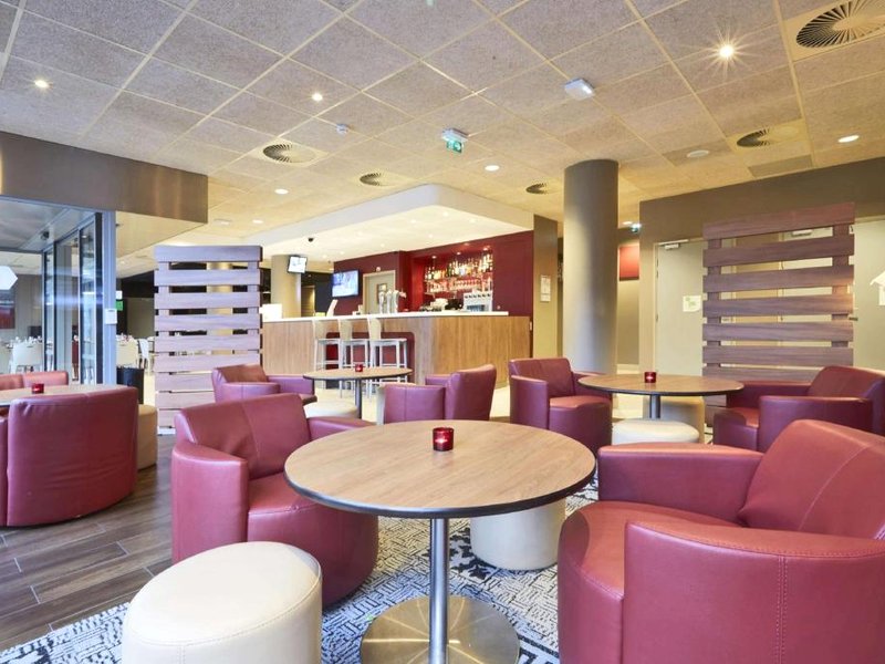 ホテル カンパニール リール ユーラリール (Hotel Campanile Lille Euralille)の写真