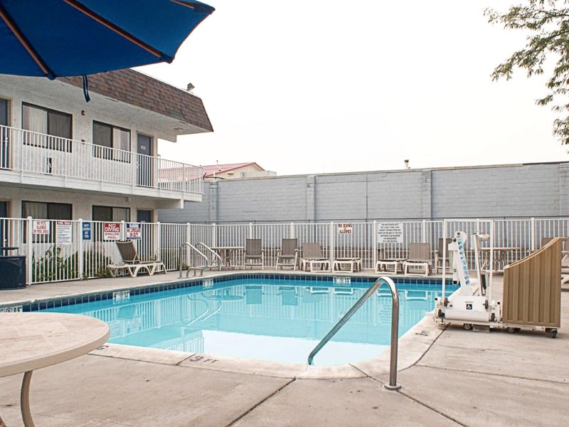 Motel 6 Kalispell, MTの写真