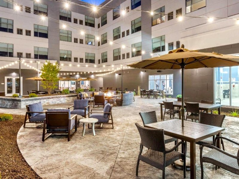 Cambria Hotel Davenport Quad Citiesの写真