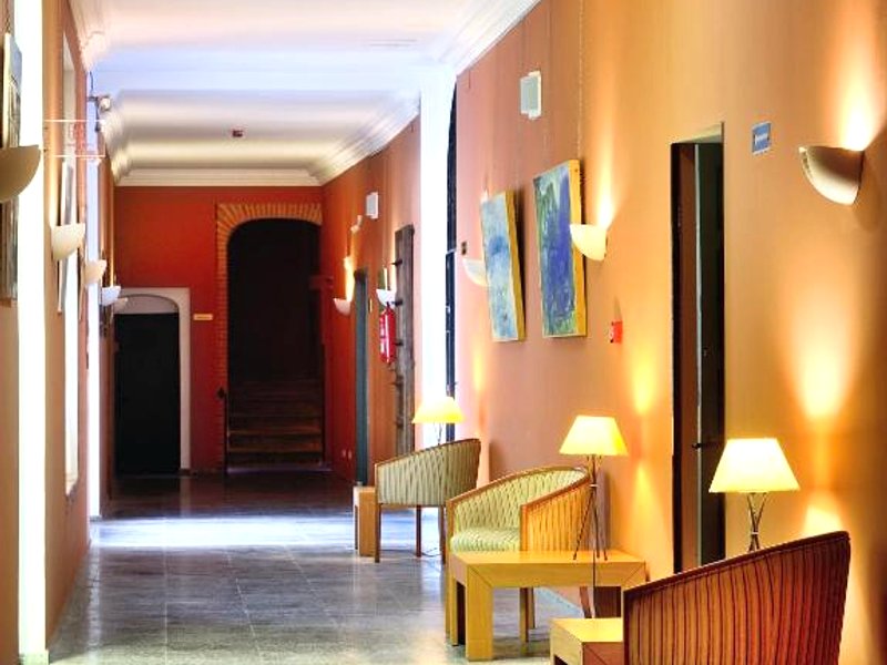 HOTEL AHC PALACIO CORIAの写真