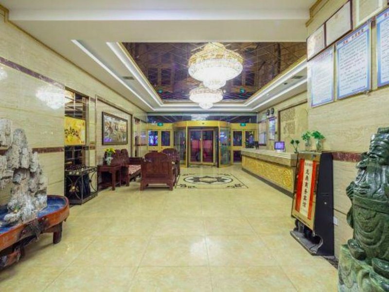 Jiuquan Longding Business Hotel (Zhonggulou Branch, Hantang Food Street)の写真