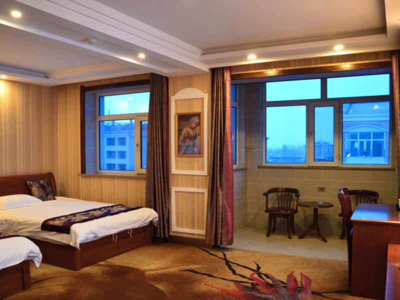 Tieli Taoshan Longxing Hotelの写真