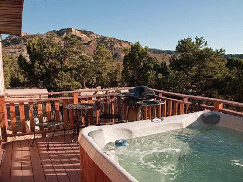 ストーン キャニオン イン (Stone Canyon Inn)の写真