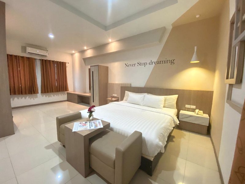 ブキット インダー レスタリ ホテル (Bukit Indah Lestari Hotel)の写真