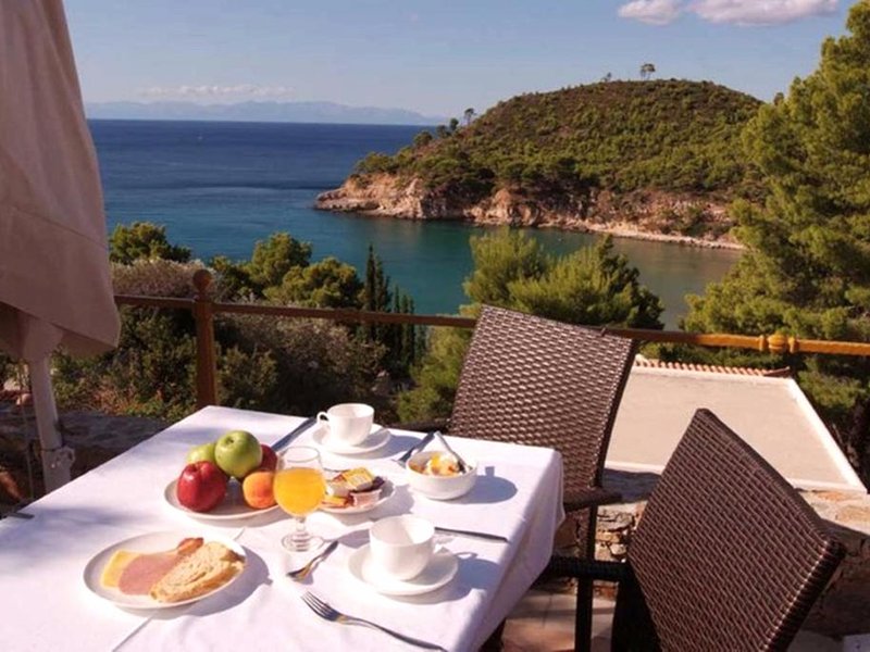 Alonissos Beach Bungalows And Suites Hotelの写真