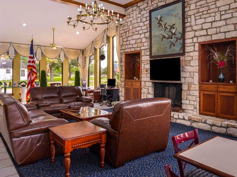 アメリカズ ベスト バリュー イン ウエスト コロンビア (Americas Best Value Inn West Columbia)の写真
