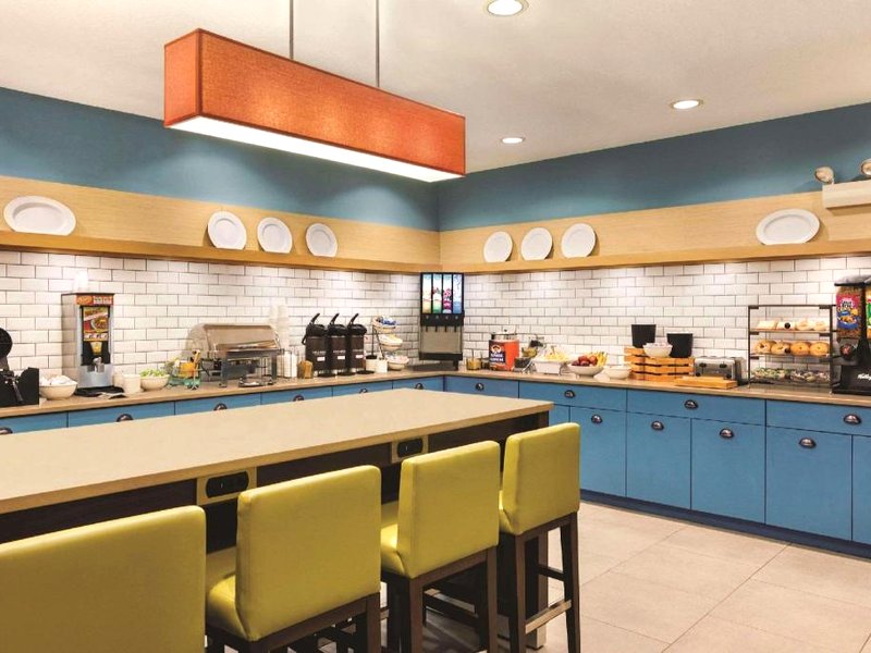 カントリー イン&スイーツ バイ ラディソン スプリングフィールド (Country Inn & Suites by Radisson, Springfield, OH)の写真