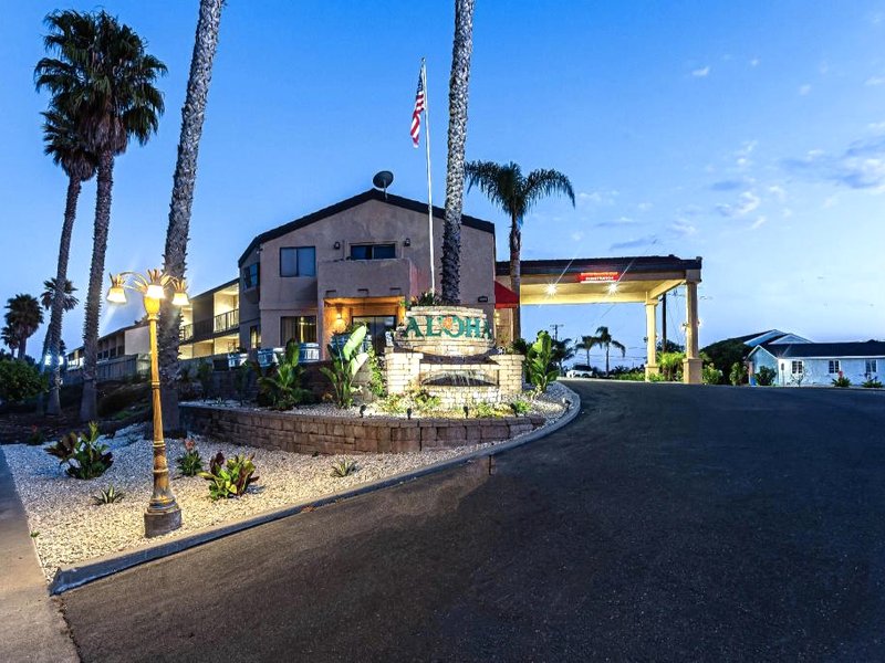 アロハ イン (Aloha Inn)の写真
