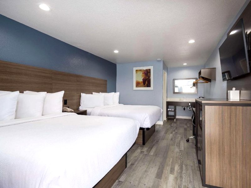 デイズ イン バイ ウィンダム アロヨ グランデ ピズモ ビーチ (Days Inn by Wyndham Arroyo Grande/Pismo Beach)の写真
