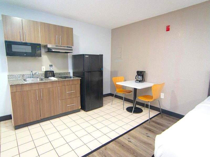 Studio 6  West Palm Beach, FLの写真
