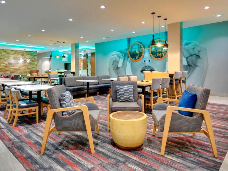 La Quinta Inn & Suites by Wyndham Lakewayの写真