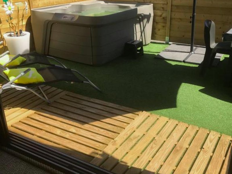 Au 29 logement cocon avec jacuzzi privatifの写真