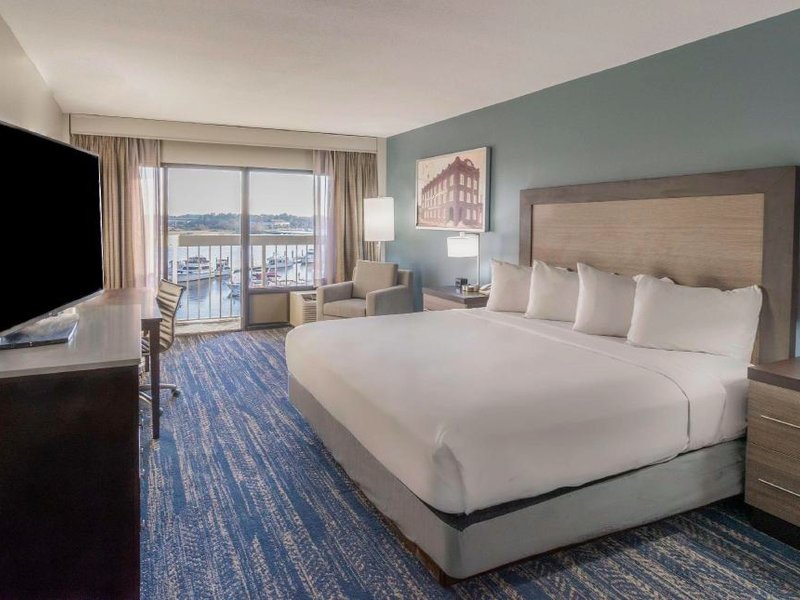 ダブルツリー バイ ヒルトン ニュー ベルン (DoubleTree by Hilton New Bern)の写真