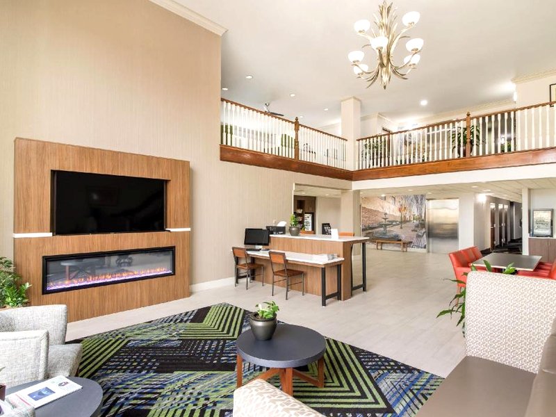 Clarion Pointe New Bernの写真