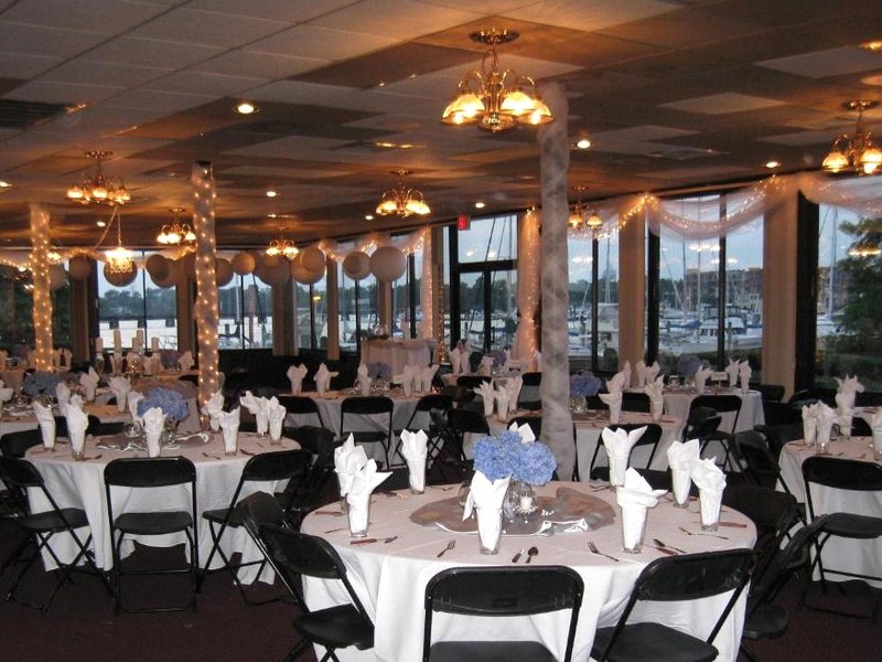 BridgePointe Hotel & Marinaの写真