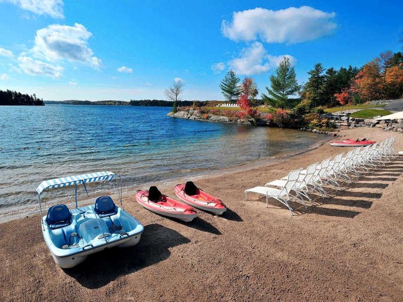 JW マリオット ザ ルソー ムスコカ リゾート&スパ (JW Marriott The Rosseau Muskoka Resort & Spa)の写真