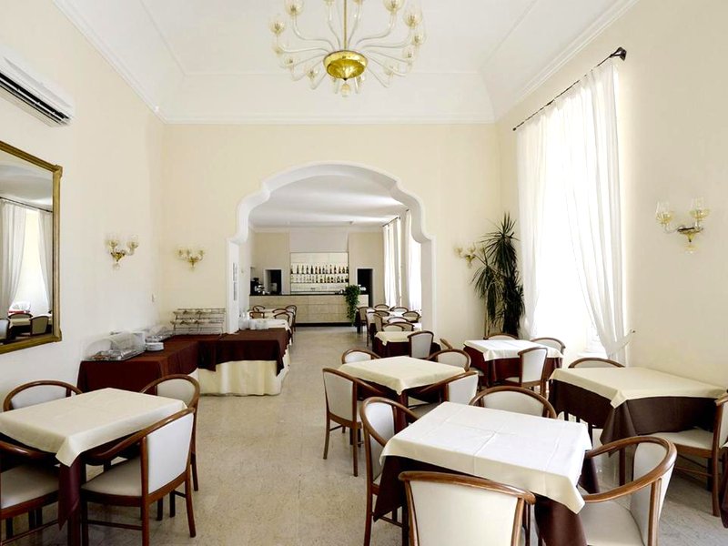 ホテル メディテラネ (Hotel Mediterranee)の写真
