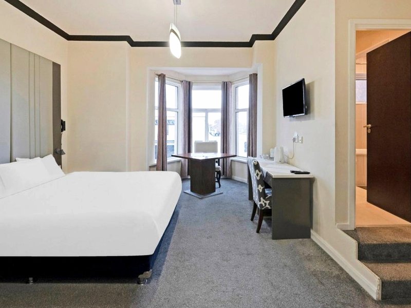 OYO The Baltimore Hotelの写真
