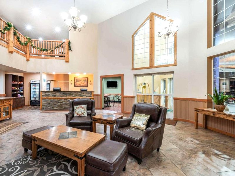 ラ キンタ イン アンド スイーツ バイ ウィンダム ベルグレード - ボーズマン エアポート (La Quinta Inn & Suites by Wyndham Belgrade - Bozeman Airport)の写真