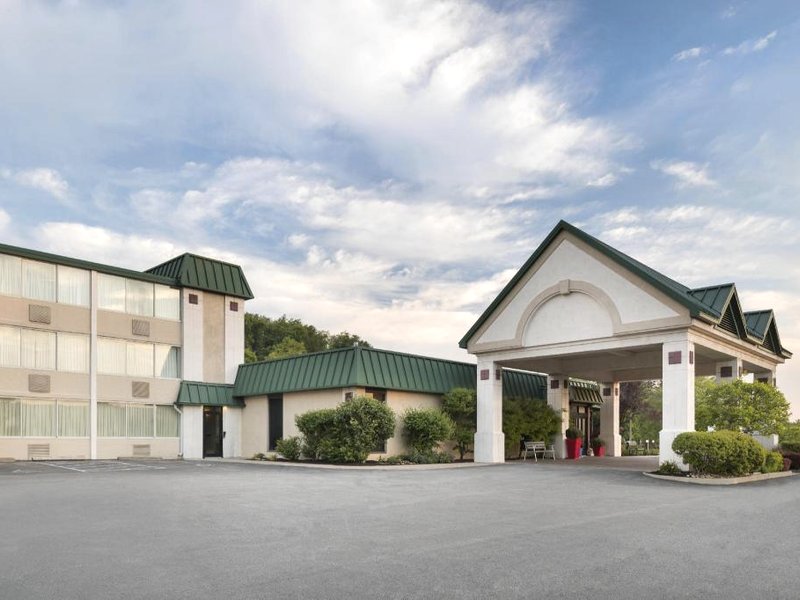 ラマダ バイ ウインダム ビーバー フォールズ (Ramada by Wyndham Beaver Falls)の写真