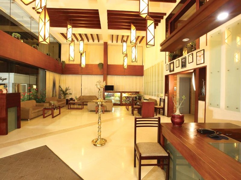 ホテル グランド プラザ ムンナル (Hotel Grand Plaza Munnar)の写真