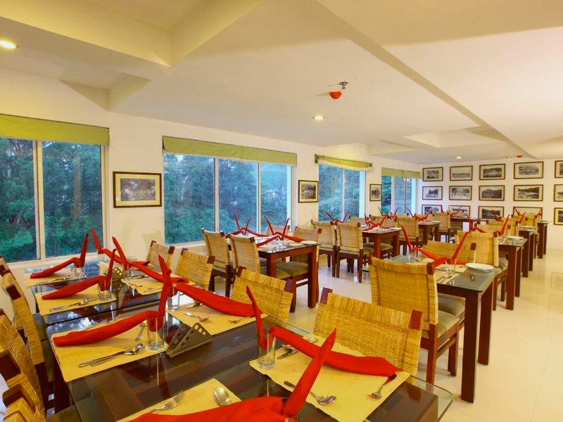ホテル グランド プラザ ムンナル (Hotel Grand Plaza Munnar)の写真